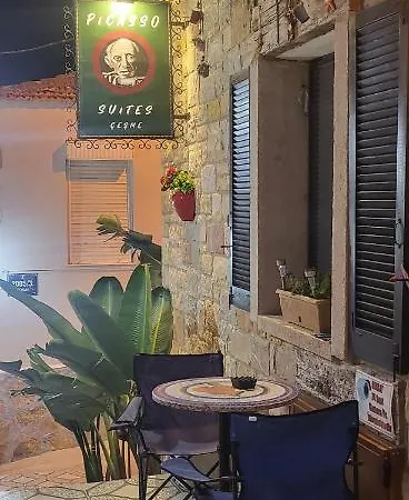 Picasso ホームステイ Çeşme