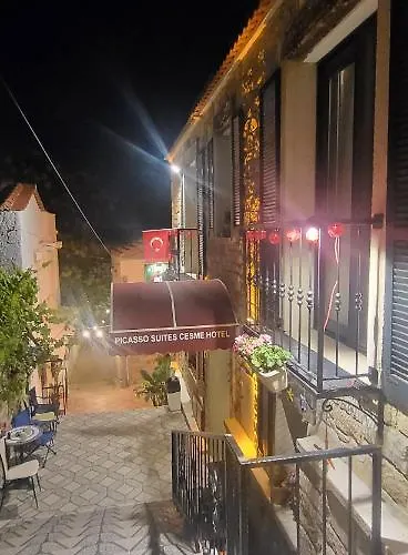 Picasso בית אירוח Çeşme